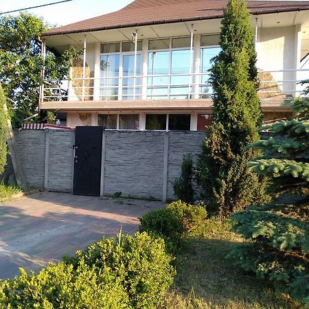 Villa Тownhouse 84 Petropavlovskaya Borshchagovka Exterior foto