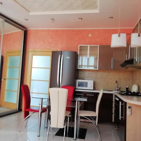 Villa Тownhouse 84 Petropavlovskaya Borshchagovka Exterior foto